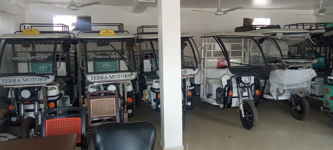 our-services-1 WhatsApp Image 2025 12 10 At 5.53.50 PM 1